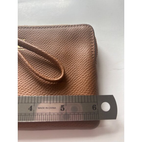 Coach Zip Wristlet Pebbled Leather Saddle - Picture 11 of 12